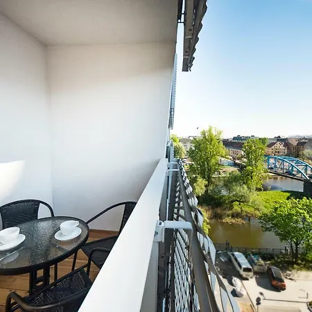 アパート Tower Od Wroclawapartament-pl *